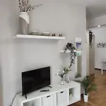 Da Nella Апартаменты *
